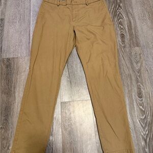 Old Navy Men's Khaki Chinos